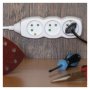 Prodlužovací kabel EMOS P0312 / 2 m / 3 zásuvky / bílý / PVC / 1 mm2