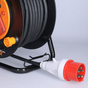 Solight predlžovací prívod na bubne, 3 zásuvky,, vonkajší, 400V + 230V, 25m gumový kábel 5x1,5mm2,